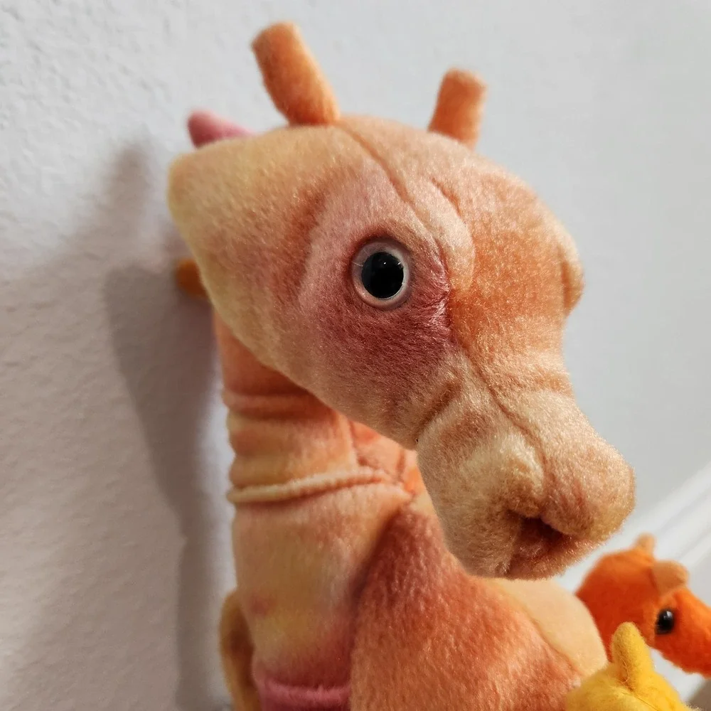 NEW VTG Y2K 90s K&M International Orange Yellow‎ Seahorse With Babies Plush 12